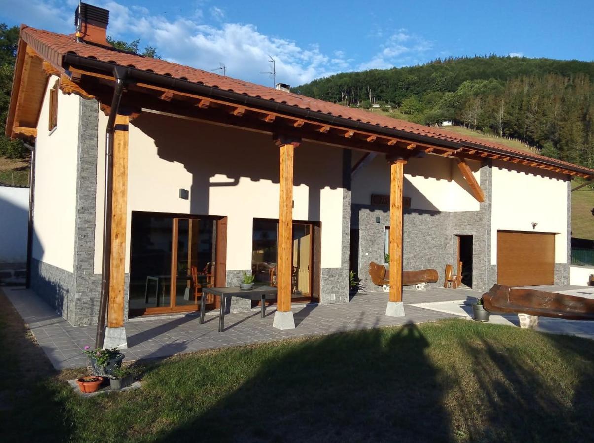 Gasthaus Argixti Sumbilla Exterior foto