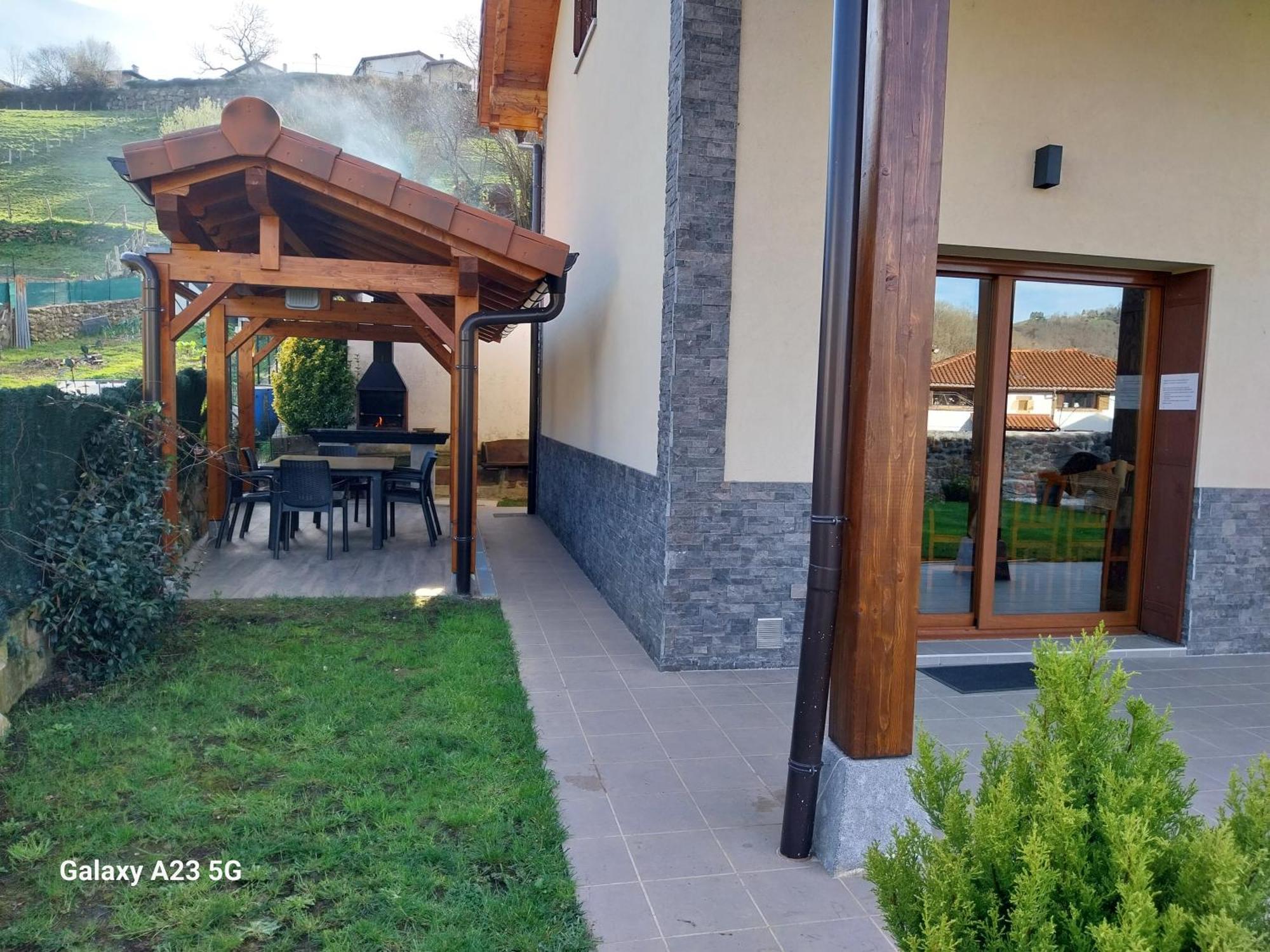 Gasthaus Argixti Sumbilla Exterior foto